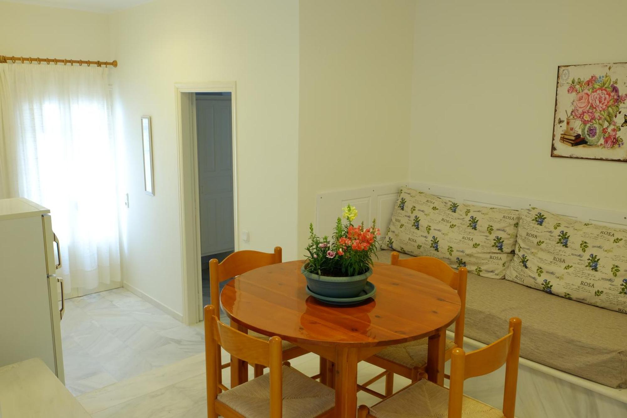 Dialinas Apartments Istro Bilik gambar